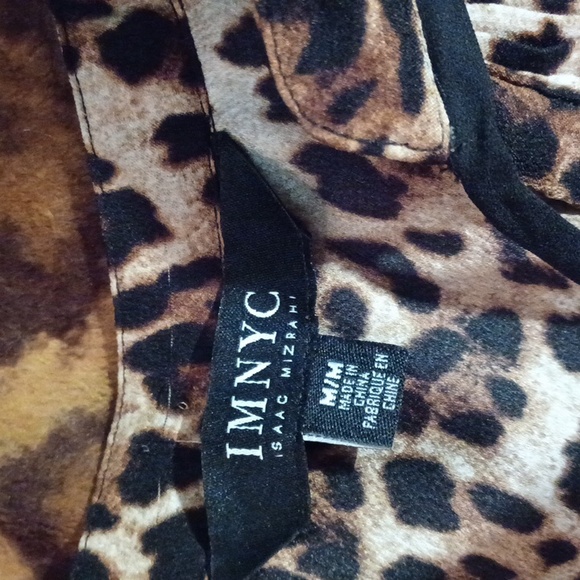 Isaac Mizrahi leopard print blouse, M - Picture 5 of 8